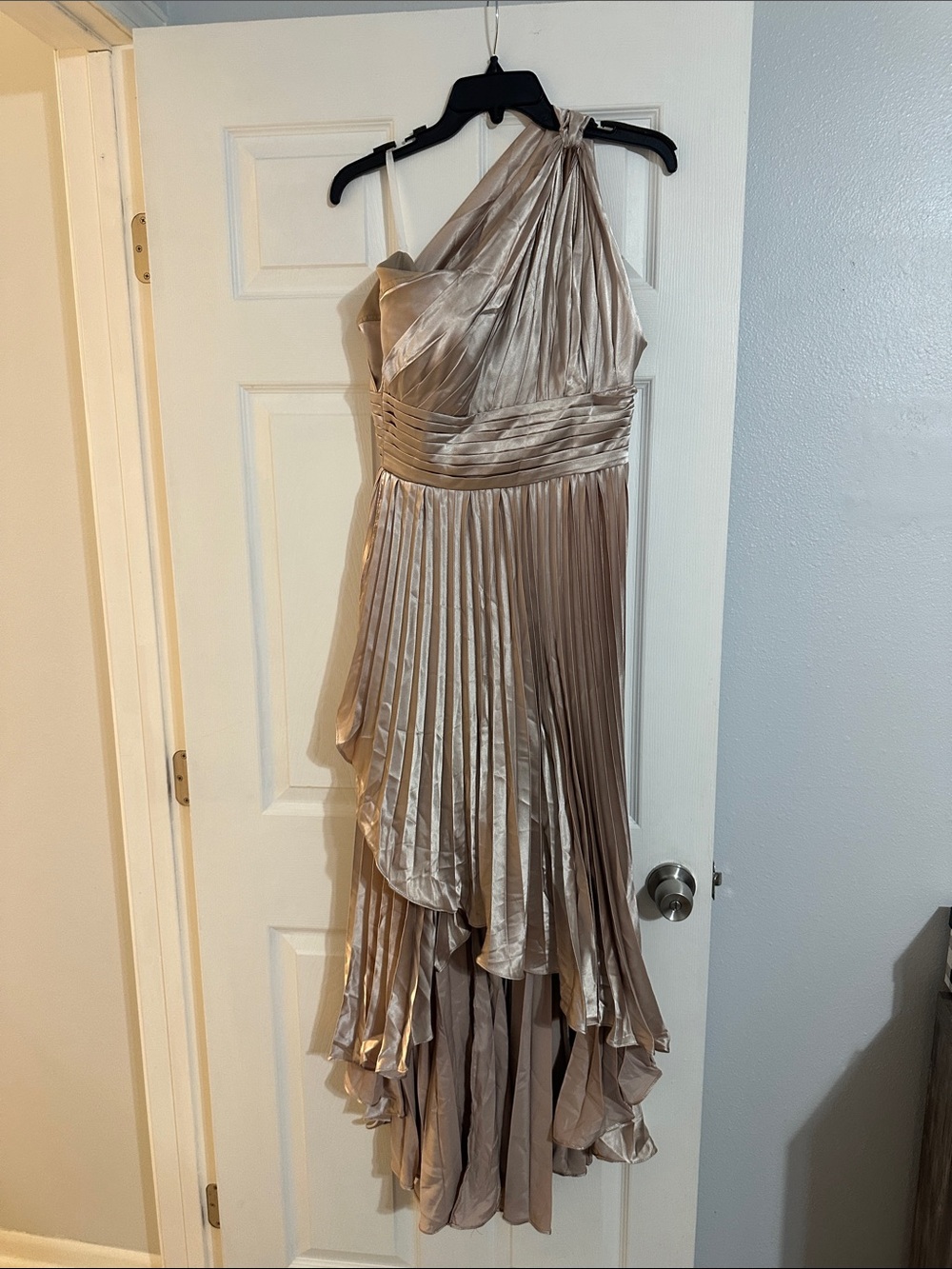 Asymmetrical One-Shoulder Pleated Dress